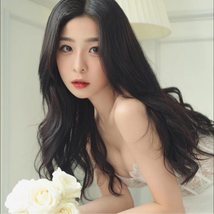 Hotgirl Tammy Phạm - Bạn gái cũ rapper B-ray